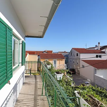 Grozdana Apartament *